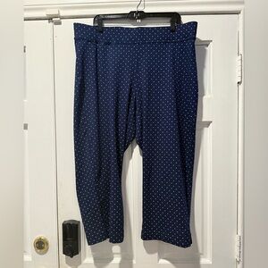 Lands' End Navy Blue cropped pants